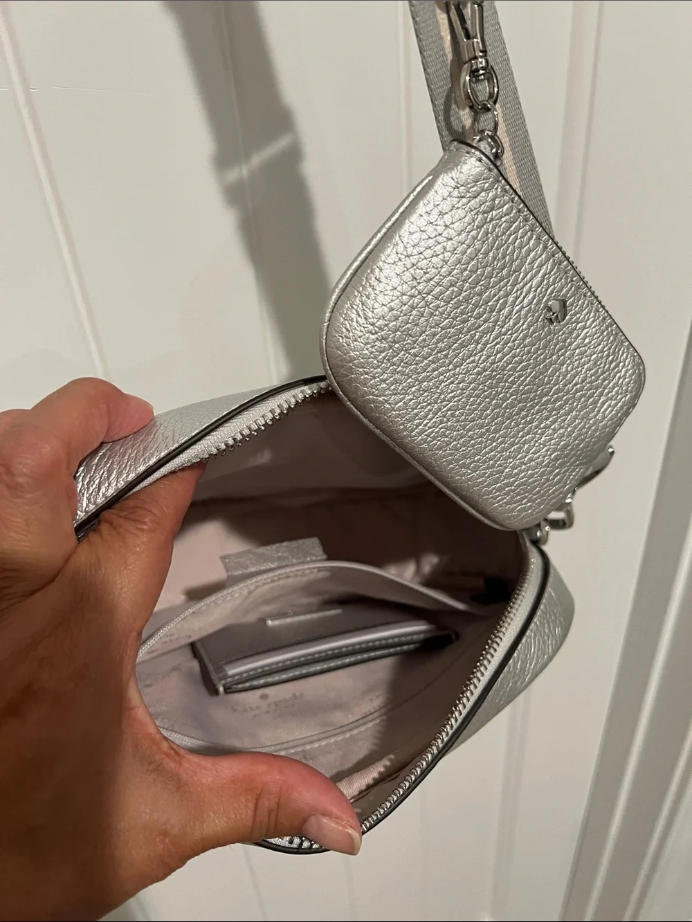 kate spade ♠️ Silver Pebbled Crossbody Camera Purse-strap w/ wallet & coin purse